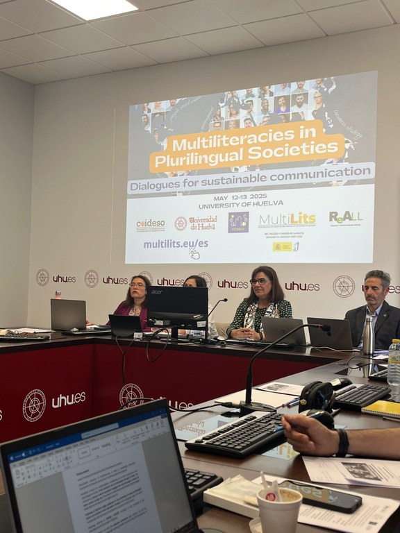Imagen 'Simposio Multilits01.jpeg': pulse para ampliarla